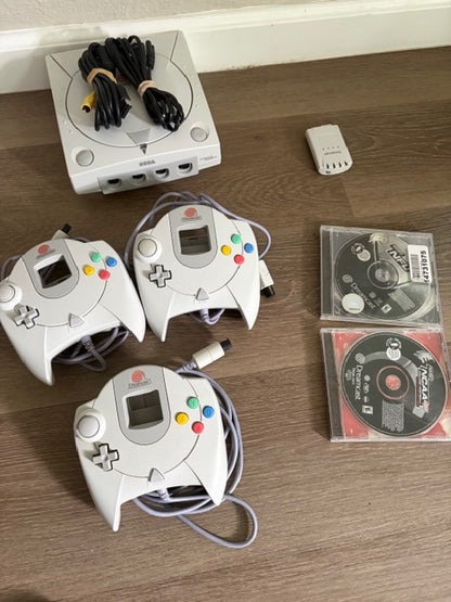 DreamCast Bundle2* Including 2 Games ( NCAA, & NFL )
