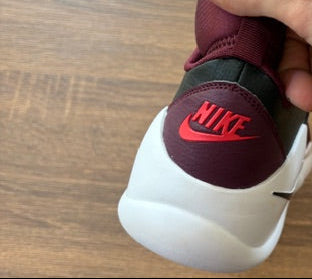Maroon - NIKE KWAZI - Size 11.5*