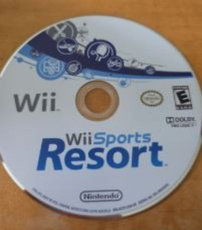 Wii Bundle w/ Original Box  ( + Wii Sports & Wii Resort )